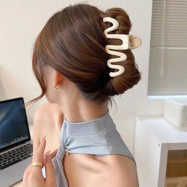 Korean Zig Zag Hair Clutcher Set of 4 | Non Slip Hair Claw Clips | Fashion Hair Accessories for Women & Girls