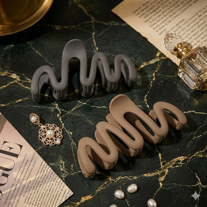Wave Hair Clutcher for Women | Matte Zig Zag Hair Claw Clip | Strong Hold Non Slip Hair Clutcher | Korean Hair Accessories
