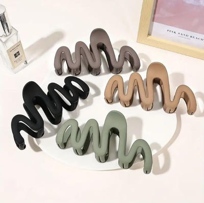 Korean Zig Zag Hair Clutcher Set of 4 | Non Slip Hair Claw Clips | Fashion Hair Accessories for Women & Girls