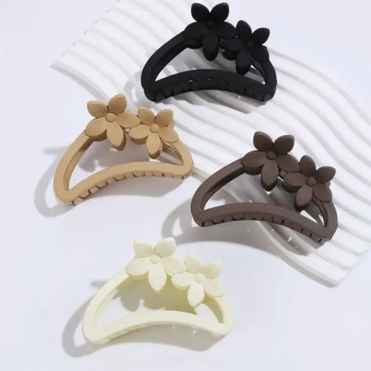 Freebies Floral Hair Claw Clip for Women & Girls, Korean Style Flower Hair Clutcher, Matte Hair Clutcher, Strong Hold Non Slip Jaw Clip, Stylish Hair Accessories for Bun & Daily Wear